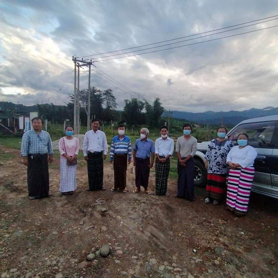 ပူတာအိုမြို့နယ်၊ နောင်မွန်မြို့တွင် မြန်မာပြည် ငြိမ်းချမ်းရေးရရှိဖို့ ဘာသာပေါင်စုံ ဆုတောင်းပွဲအစီအစဉ်တွင် ပါဝင်ခဲ့သော ဆရာတော် (၃) ပါး လွှတ်မြောက်လာခဲ့