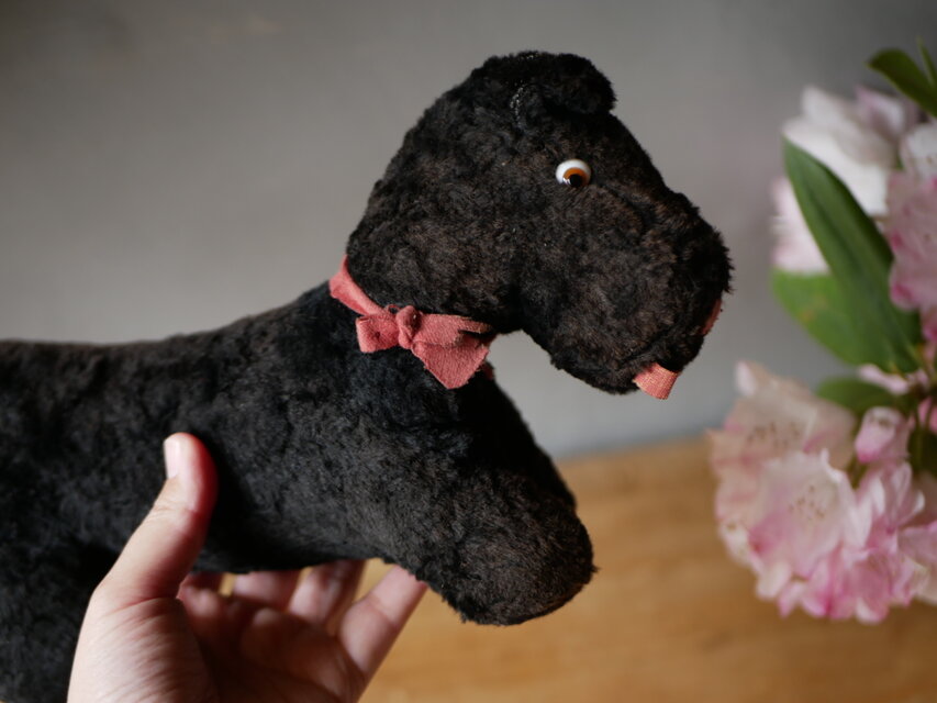 ベロを出した黒いワンちゃん ぬいぐるみ フランスアンティーク | iichi