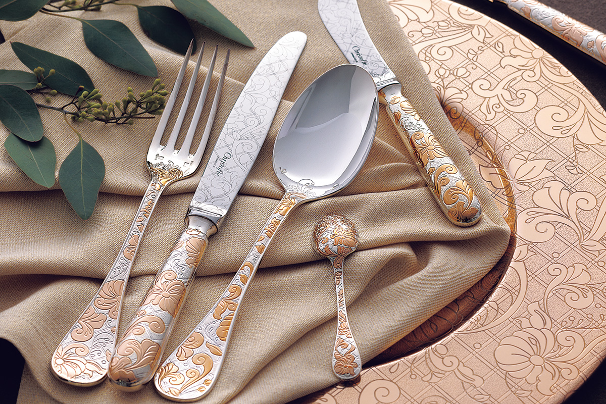 クラシックからモダンまで「クリストフル」で揃う多様なデザインの